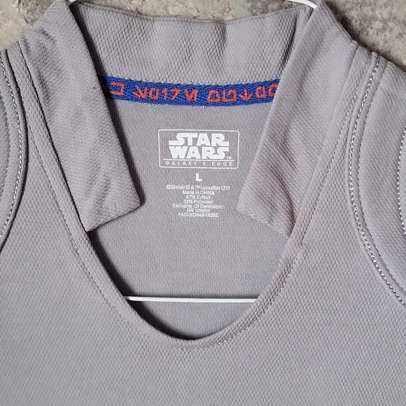 Star Wars Gray Crew Neck Tee - Picture 2 of 4